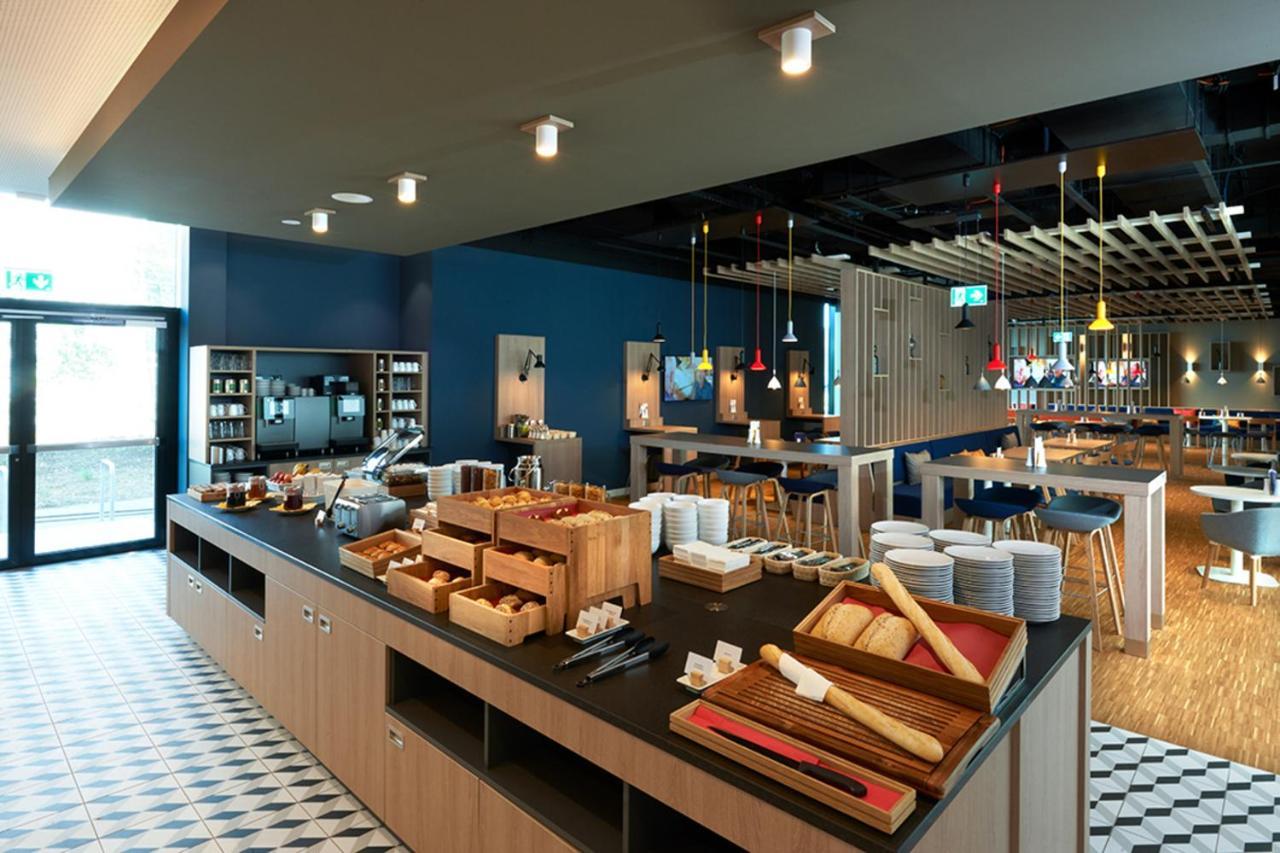 Holiday Inn Express & Suites - Basel - Allschwil By Ihg Exterior photo
