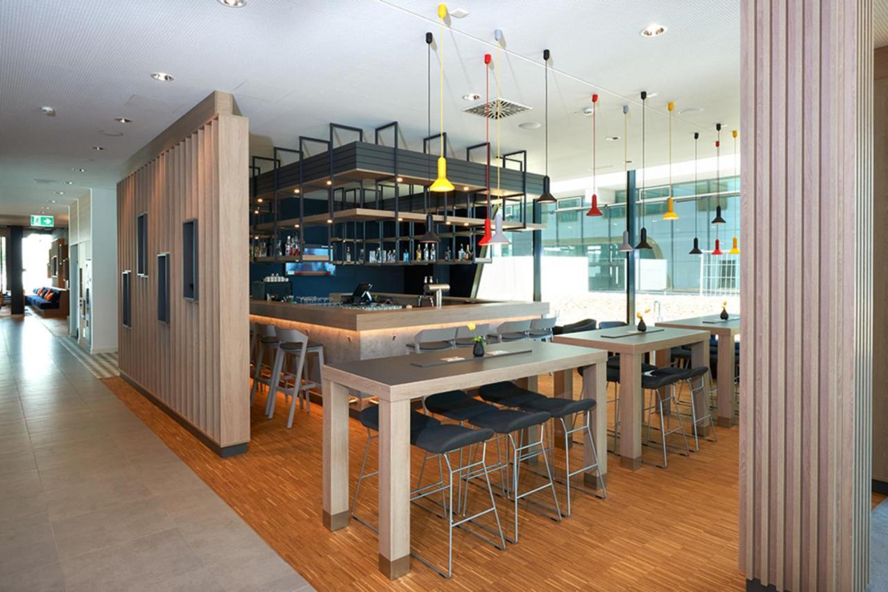 Holiday Inn Express & Suites - Basel - Allschwil By Ihg Exterior photo